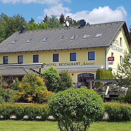 Hotel Admiral Lipno nad Vltavou Bagian luar foto