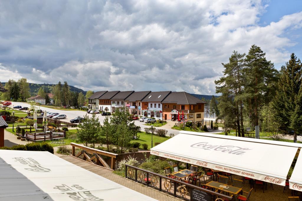 Hotel Admiral Lipno nad Vltavou Bagian luar foto